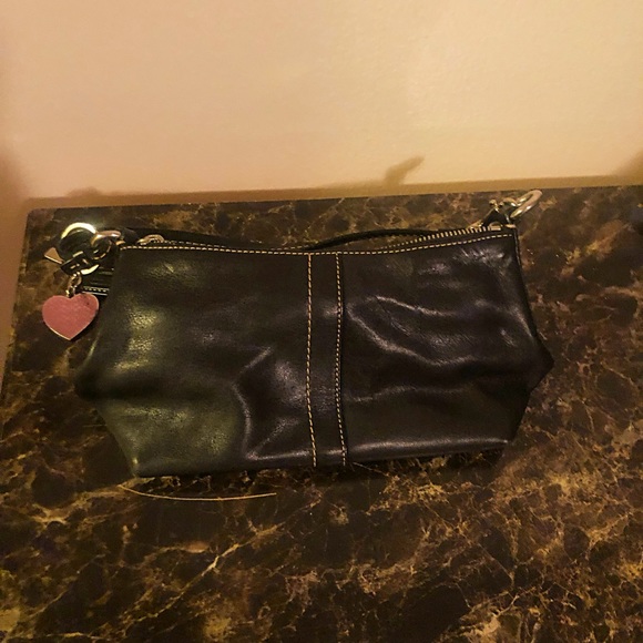 Black Coach Purse - Picture 2 of 3